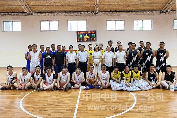 合影2 合影2