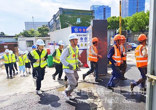 演练人员撤离 演练人员撤离