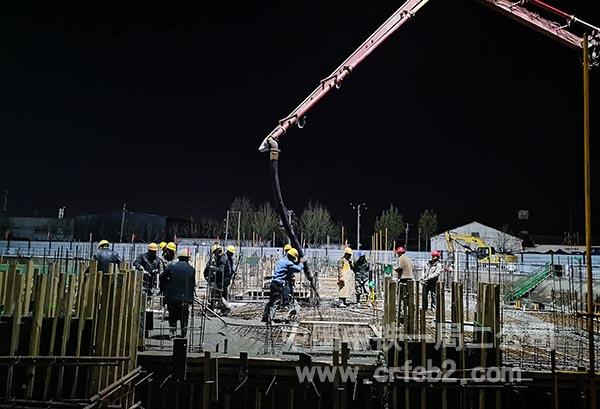 永合嘉园小区14#楼设备间夹层混凝土顺利浇筑 永合嘉园小区14#楼设备间夹层混凝土顺利浇筑