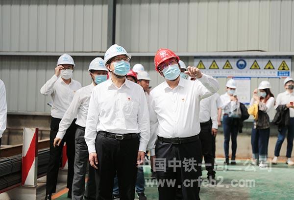 参观钢筋加工厂2 参观钢筋加工厂2