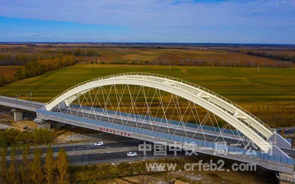 跨哈同高速公路特大桥- 跨哈同高速公路特大桥-