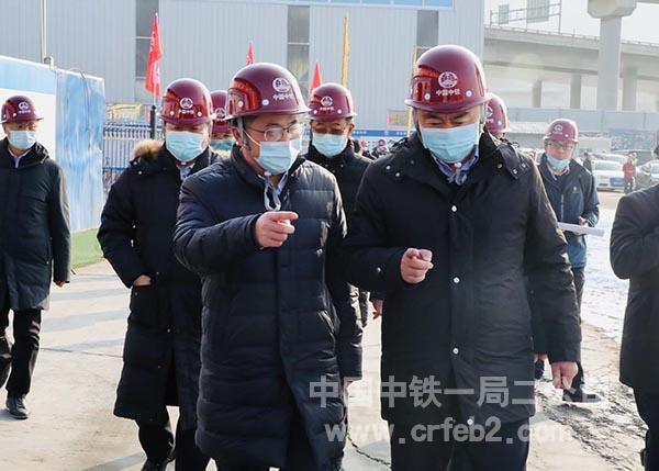 领导现场交流 领导现场交流