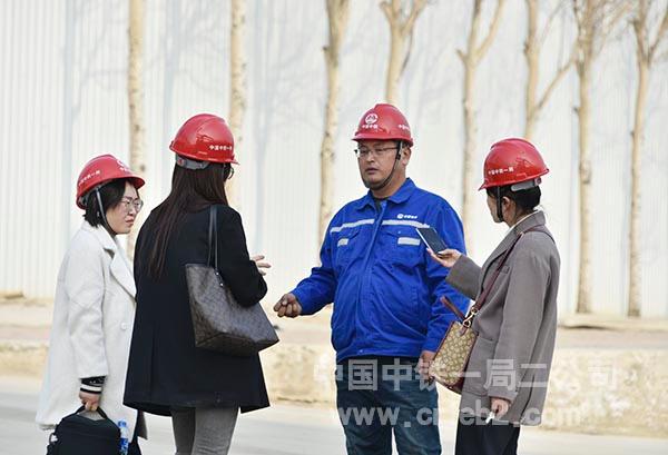 现场采访3 现场采访3